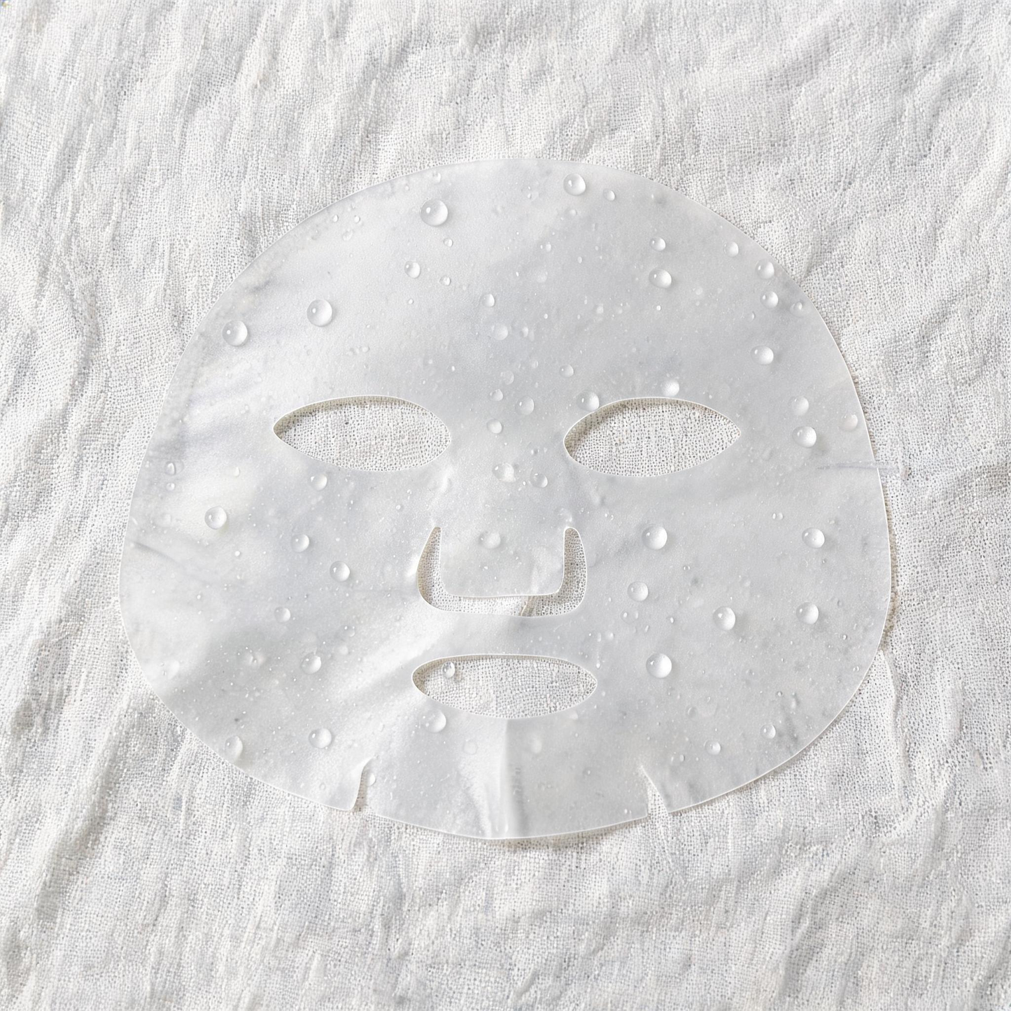Verhelderend stoffen masker met vitamine C